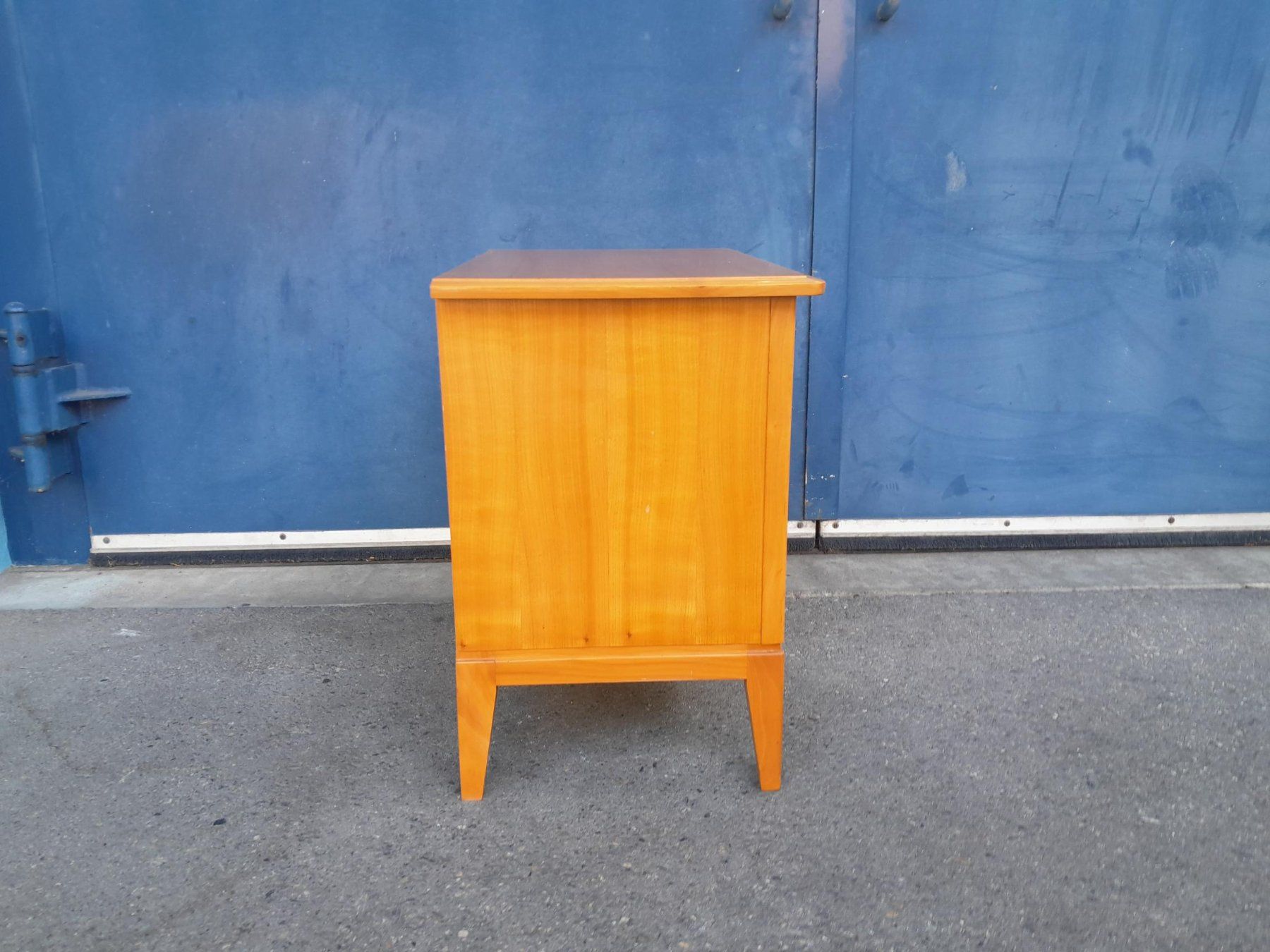 Kommoden: Vintage Kommode / Nachttisch / Sideboard – Gebraucht aus Männedorf von Bel-view 5