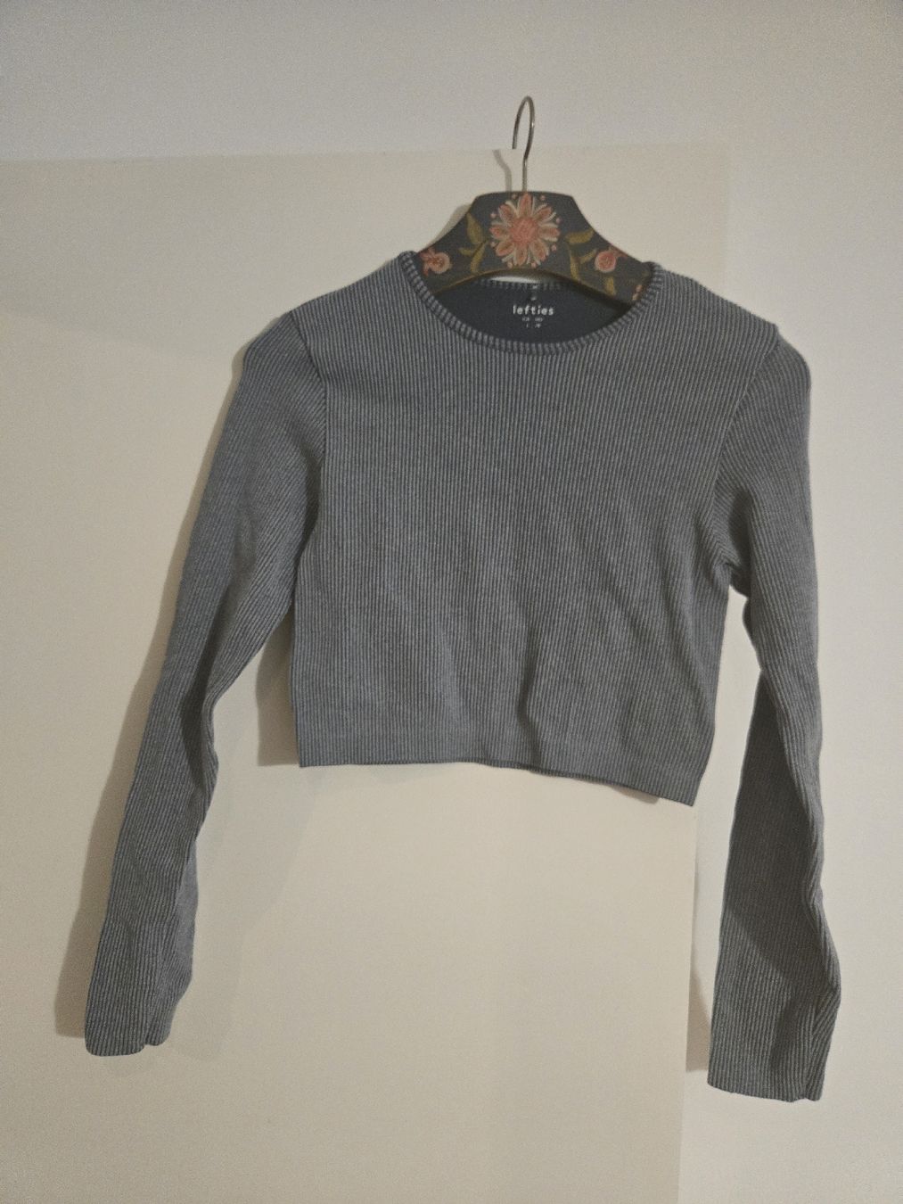 Tops: Supersoftes Sport Crop-Top, L – Neu (gemäss Beschreibung) aus Dübendorf von Timulka