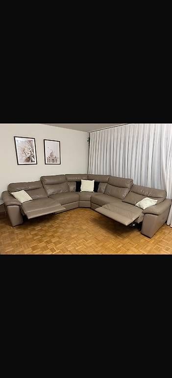 Divani: Grosses Echtleder-Ecksofa mit elektrischer Relaxfunktion – Usato da Zürich venduto da lej_7lbp 3