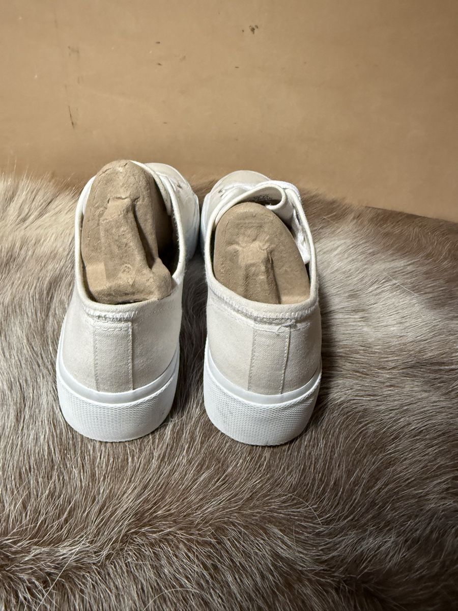 Scarpe da donna: Weisser h&m Schuh in 41  – Usato da Oberrieden venduto da edikk 2