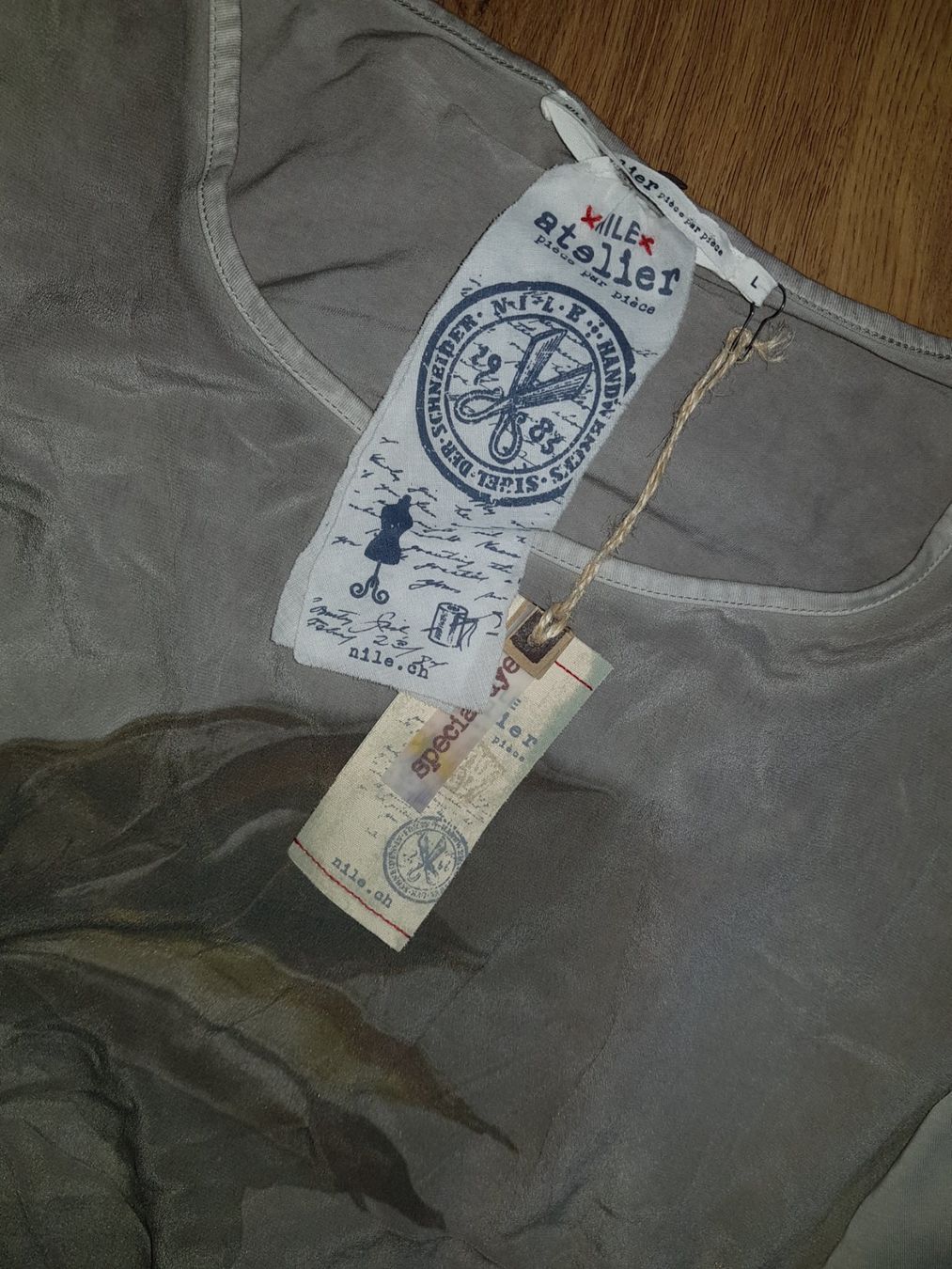 Nile Camicette: 2x neue NILE Blusen XL., L – Usato da Wetzikon ZH venduto da med_2y76 5