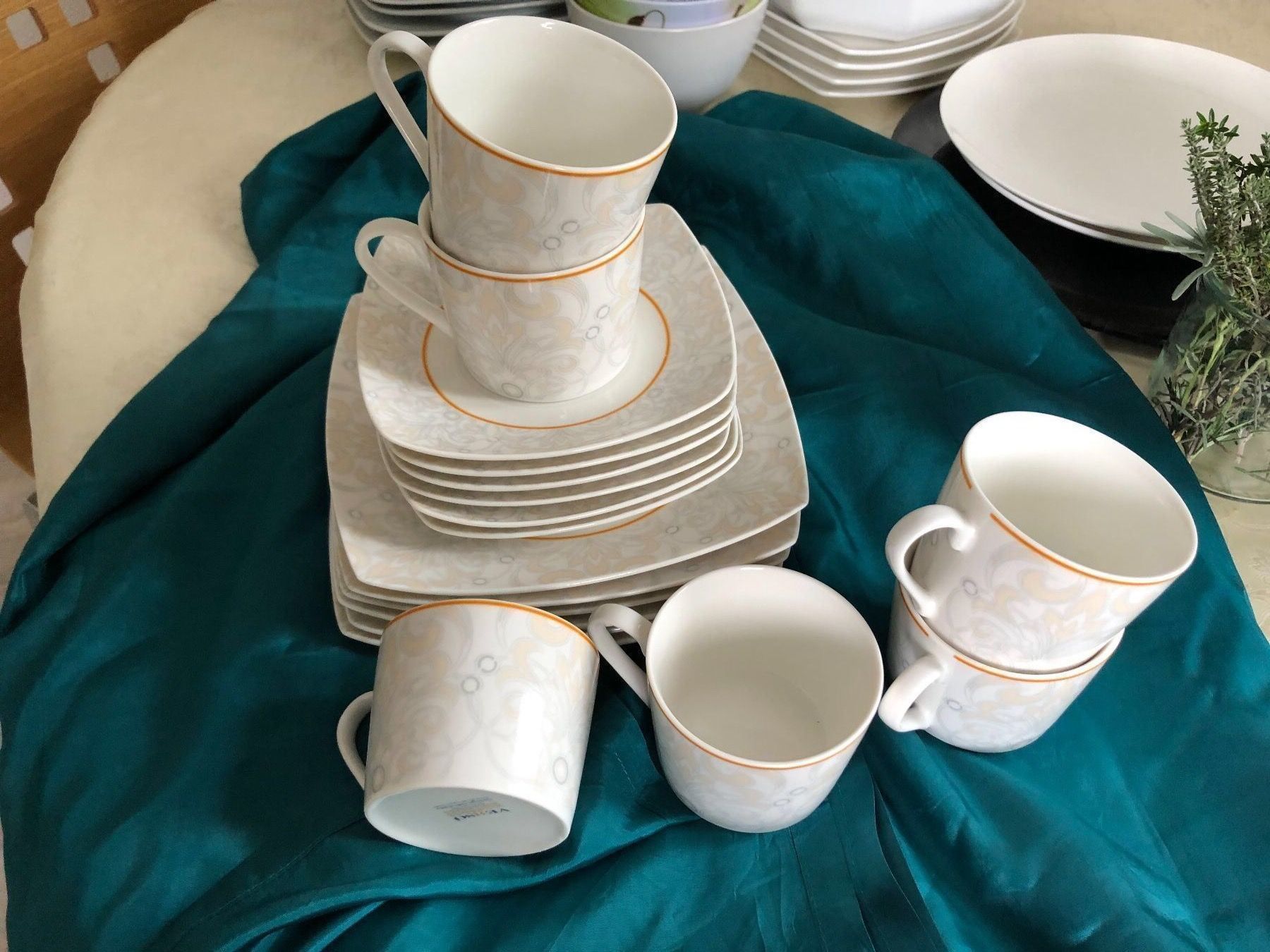 Set di piatti: Verso design    Kaffeetassen/ Dessert  Rapidverkauf – Nuovo (secondo la descrizione) da Frauenfeld venduto da Waldtaube53 1