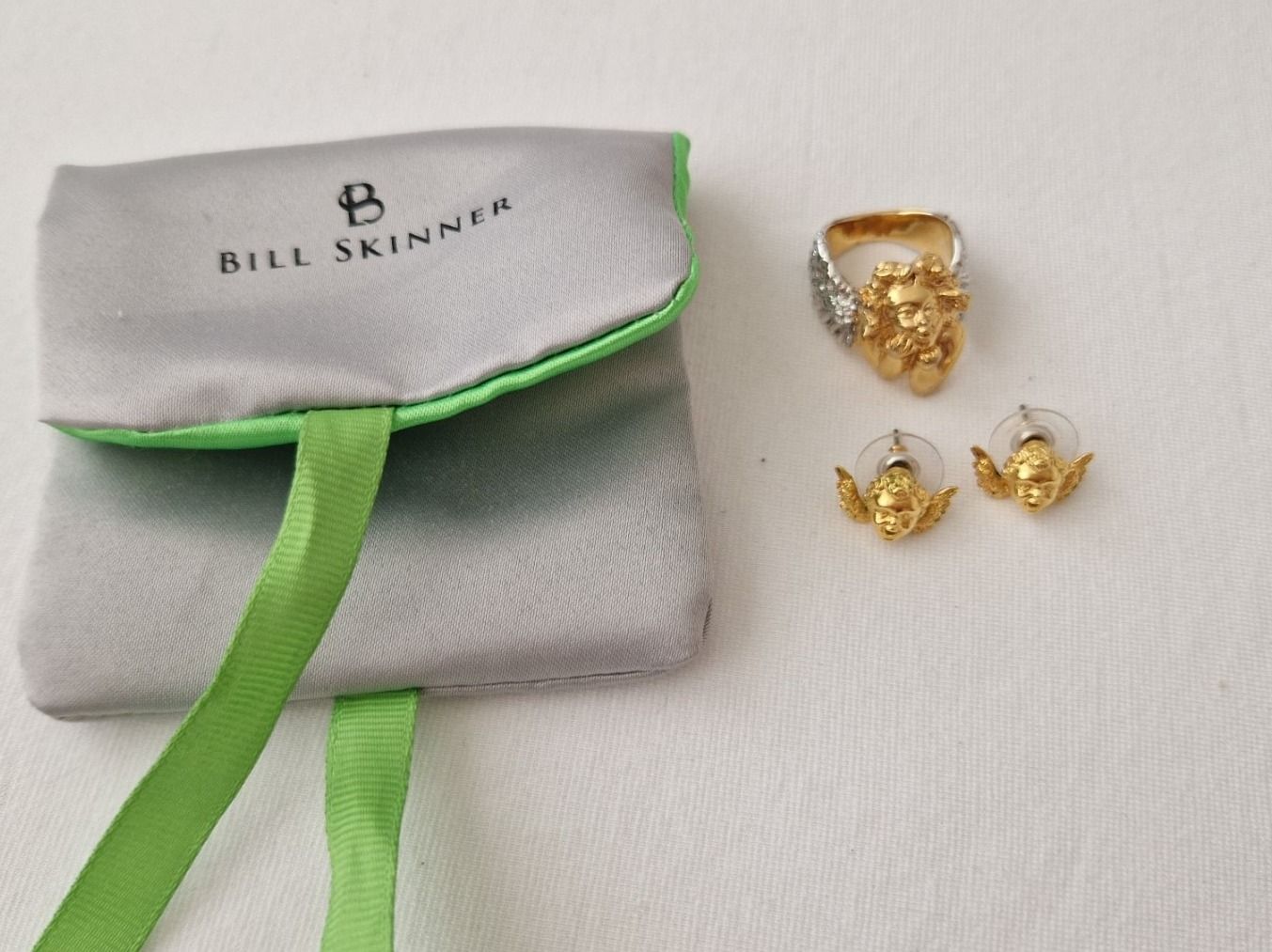 Orecchini pendenti & Orecchini a lobo: Bill Skinner Set Ohrstecker und Ring Ängel – Usato da Erlinsbach SO venduto da ULIKH 1