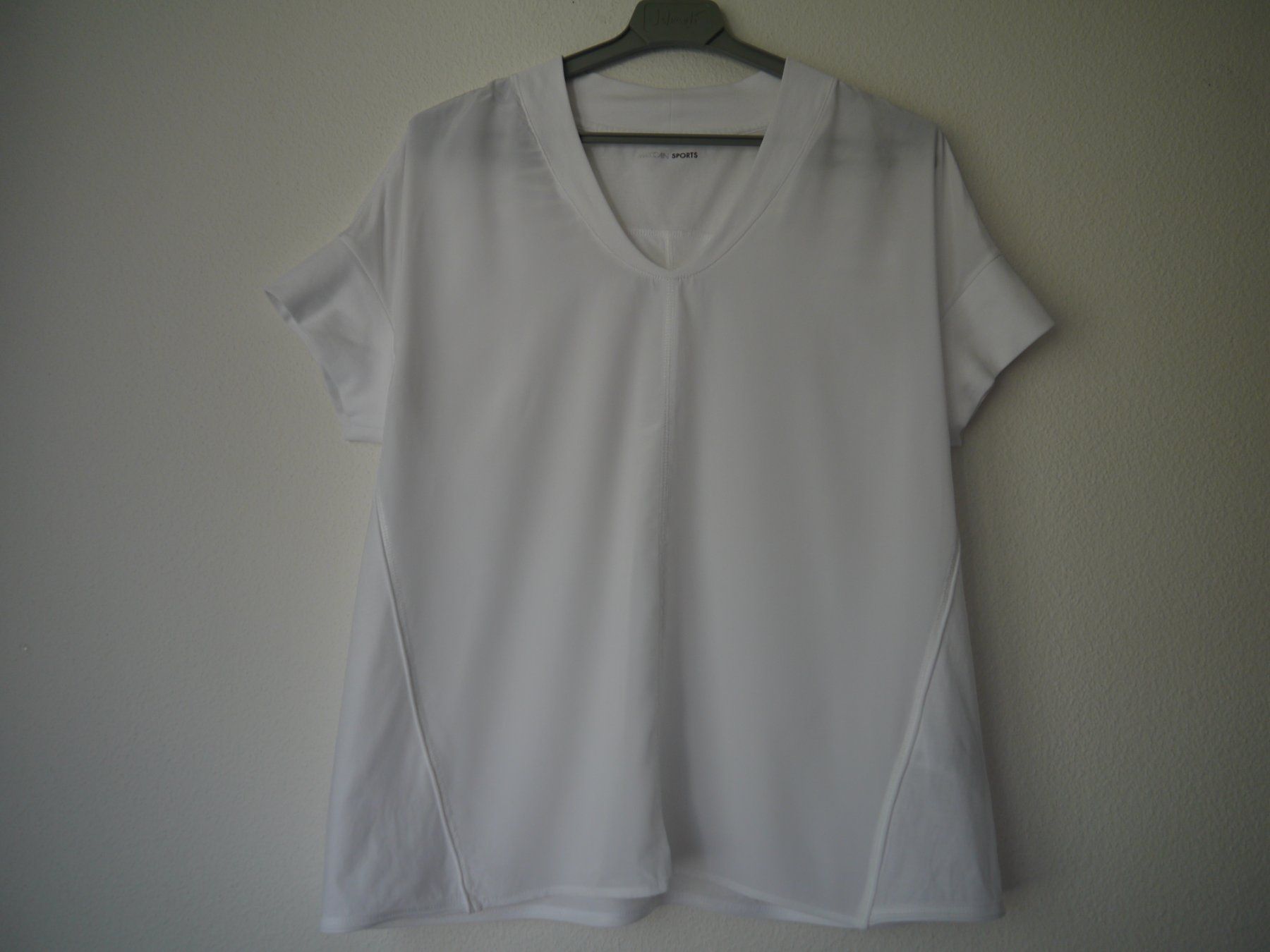 Marc Cain Camicette: MARC CAIN T-Shirt / Bluse N 5 – Usato da Hagendorn venduto da Blaf