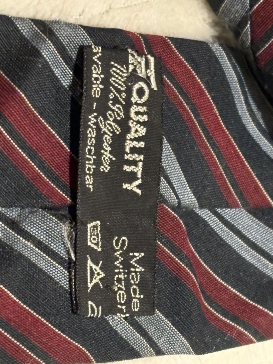 Krawatten: Krawatte aus Polyester – Gebraucht aus Rümlang von BoutiqueMonique16 2