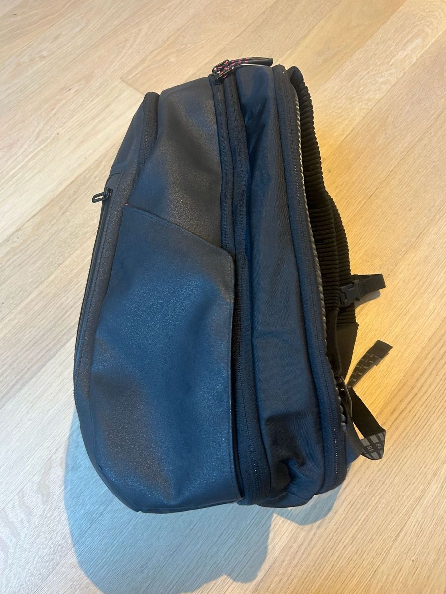 Under Armour Sacs à dos: Under Armour backpack No weight model  – D'occasion à Blonay par herrhama 1