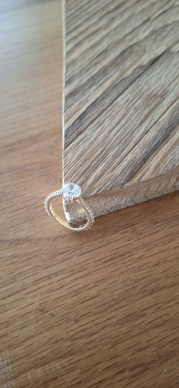 Swarovski Bagues: Swarovski Ring – D'occasion à Ruswil par SIMBOB1992