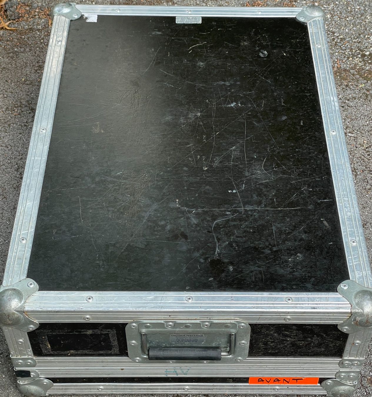 Console di mixaggio: Yahama 01v-96i +MY4-DA + flight case – Usato da Grimisuat venduto da alainroche 3