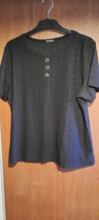 Neue Bluse Gr M/L schwarze Farbe