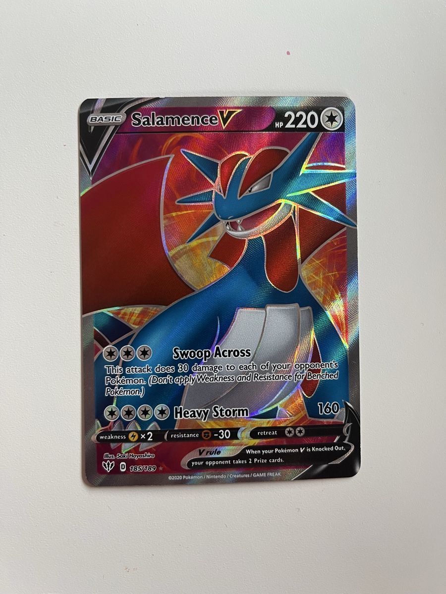 Pokémon Carte collezionabili: Salamence V black Pokemon EN – Nuovo (secondo la descrizione) da Reichenbach i. K. venduto da del_c7lw