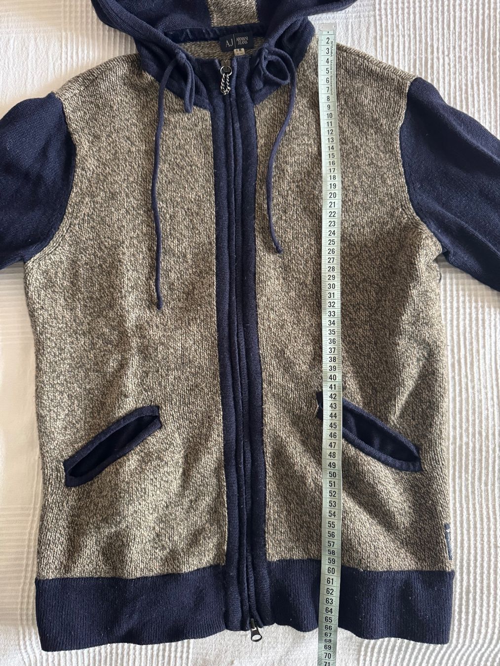 Armani Giacche: Armani Jeans gestrickte Jacke Grösse M – Usato da Trélex venduto da stripedthrift 5