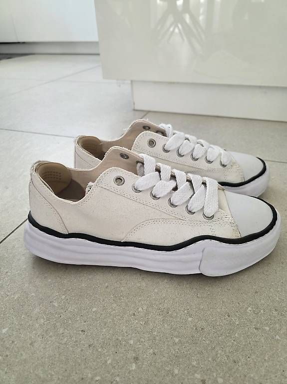 Chaussures hommes: Sneakers creme 44 – D'occasion à Wettingen par Goldrake10 1