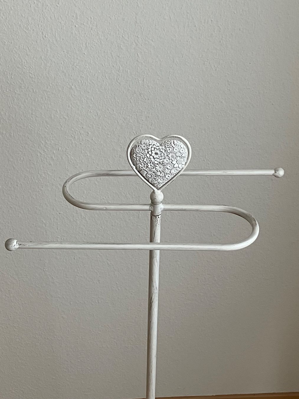 Altro in Decorazioni & Accessori: Shabby Chic Handtuchständer/Kleiderständer weiss – Usato da Rüti ZH venduto da LifeLove 2
