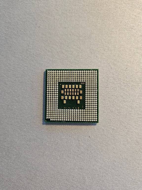 Intel Schede madri: SL8VQ Intel Core Duo T2400 CPU Prozessor Processor – Usato da Illnau venduto da Spartan226 1