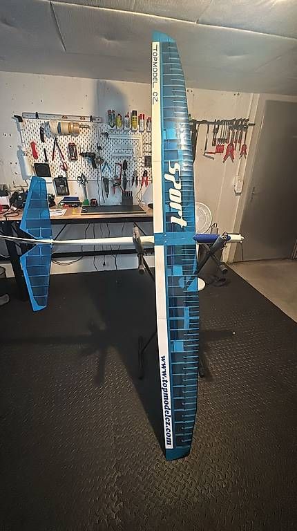 Modellismo RC: 2x Modellflugzeug "Sport" der Marke Topmodel – Usato da Hüttikon venduto da wim92