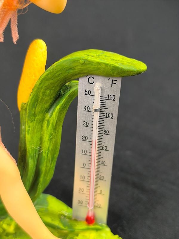 Figurines: Elfin mit Termometer – D'occasion à Rüti ZH par Restwert_Rueti_ZH 2