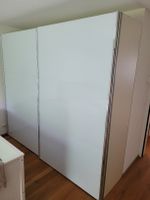 Kleiderschrank (Jutzler)