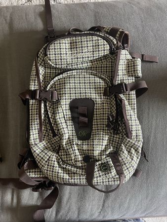 Dakine Rucksack gemustert neuwertig
