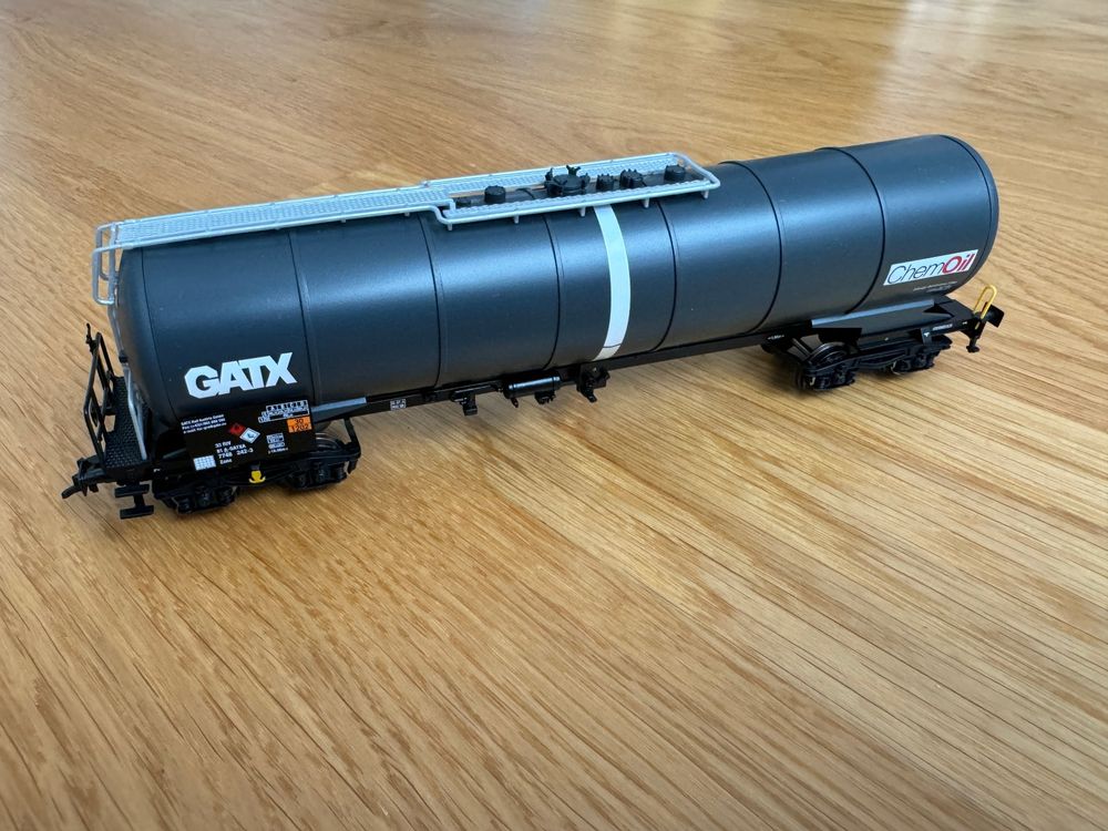 Piko 54796-2 GATX ChemOil Zans Kesselwagen (Gebraucht) in Basel für CHF ...