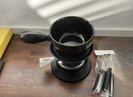 Heidi Cheese Line mini Fondue Set - Chocolate or Cheese!