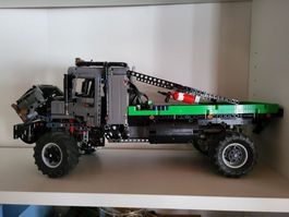 LEGO Technic 4x4 Mercedes-Benz Zetros Trial Truck