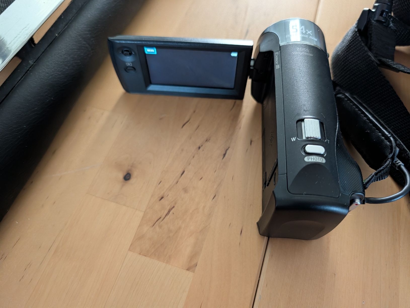 Sony Videocamere: Sony Handycam zu verkaufen – Usato da Strengelbach venduto da GruRap 4