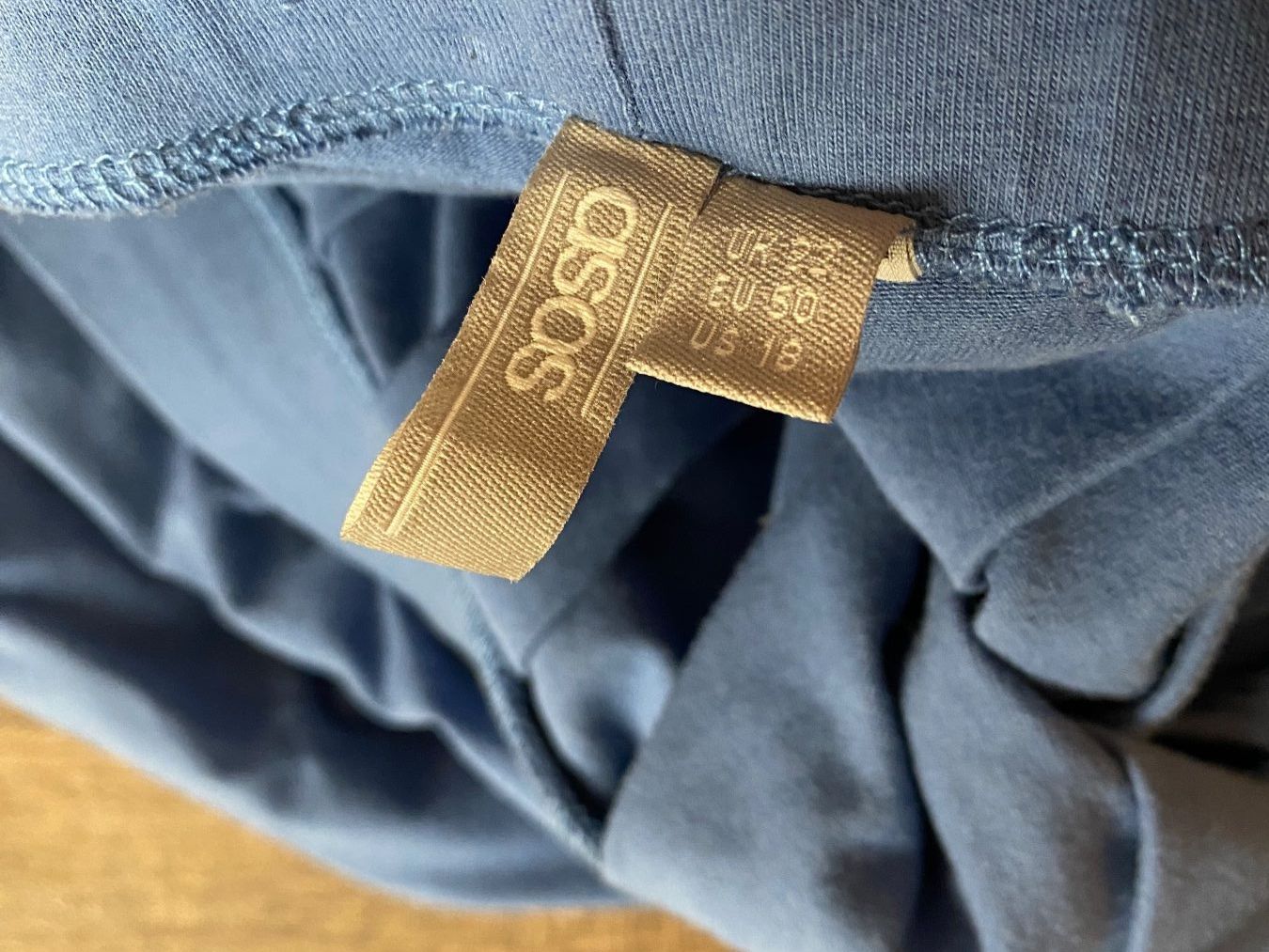 Asos Gonne: Asos Jupe / Rock blau Gr. 50 – Usato da Pratteln venduto da a23_j2gs 3