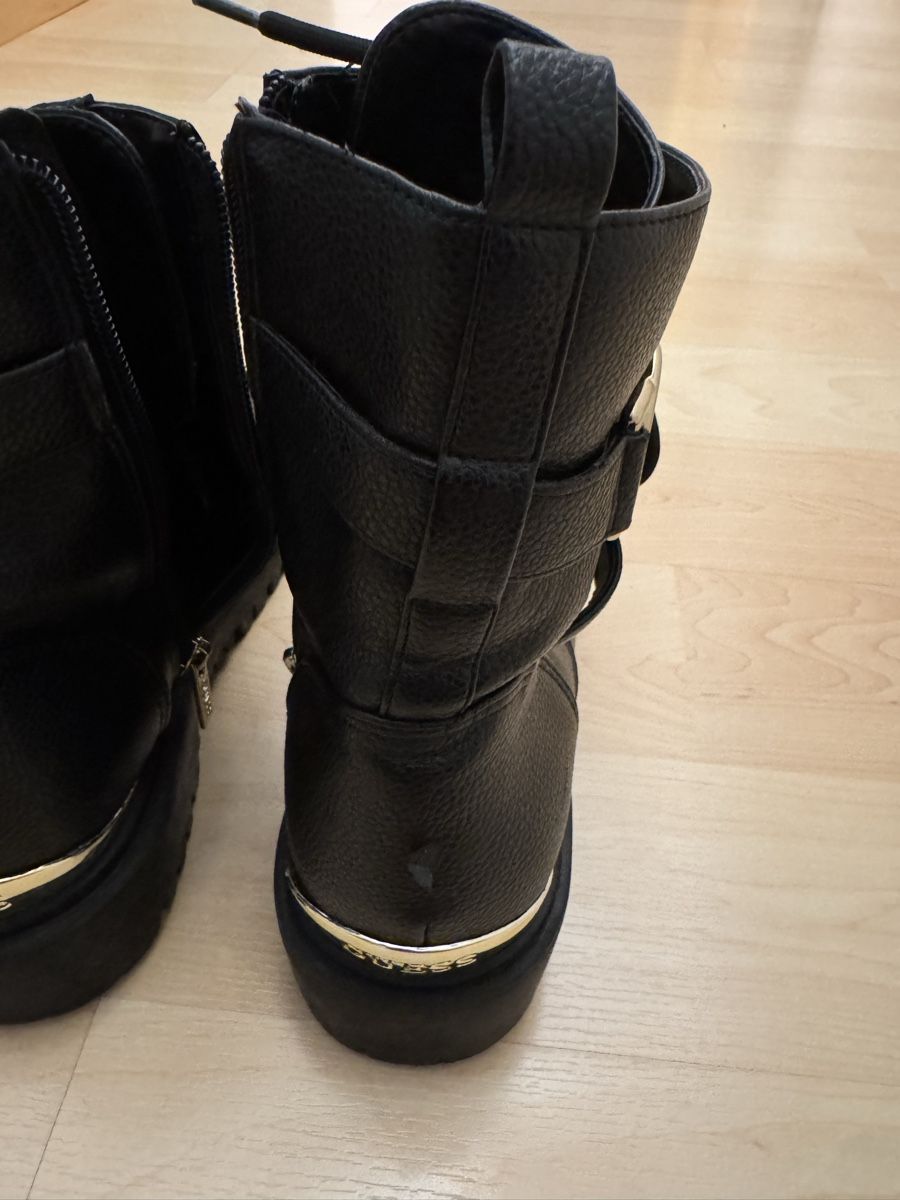 Guess Scarpe da donna: Guess Schnürstiefelette - black 38 – Usato da Rotkreuz venduto da luxurybe 4