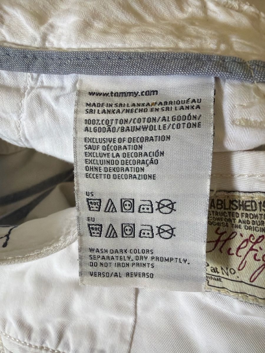 Tommy Hilfiger Pantaloni: Tommy Hilfiger shorts  – Usato da Sementina venduto da bru_vpp5 4