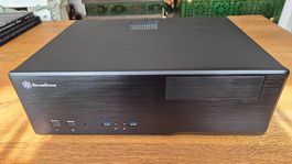 HTPC Gehäuse Silverstone SST-GD05B Grandia