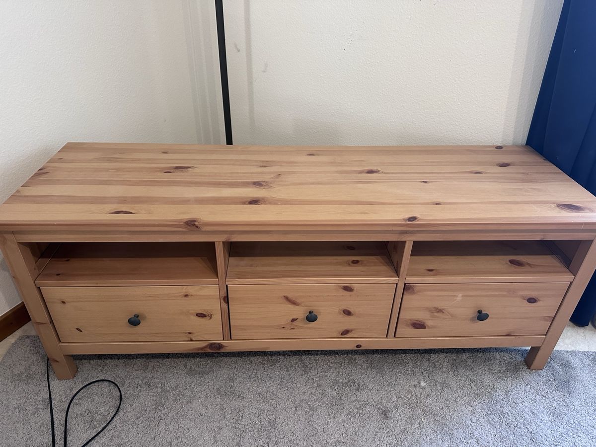 Ikea TV Möbel: Meuble TV | Hemnes IKEA – Gebraucht aus Prangins von red_shoelace