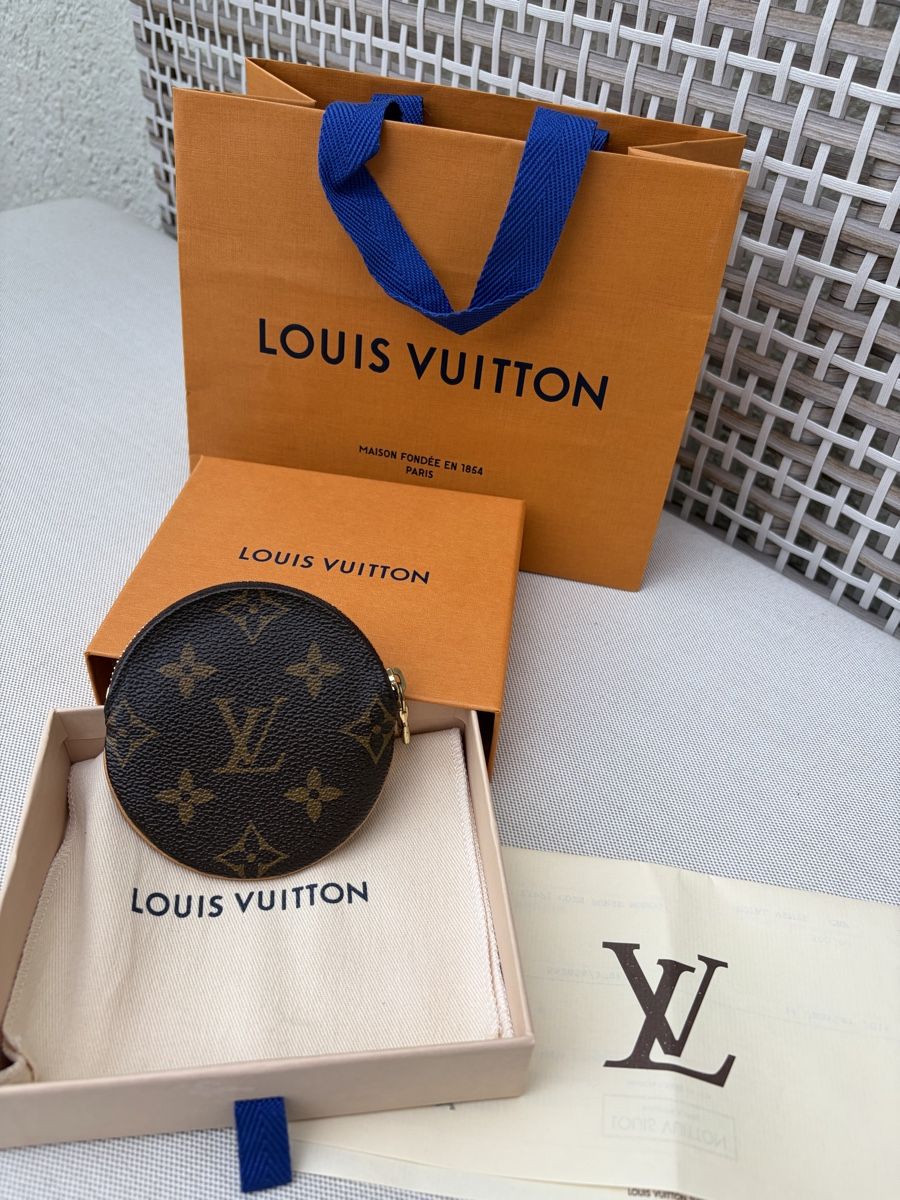 Louis Vuitton Portefeuilles: Louis Vuitton Zippy Coin Purse Mon. – D'occasion à Möhlin par seerose6