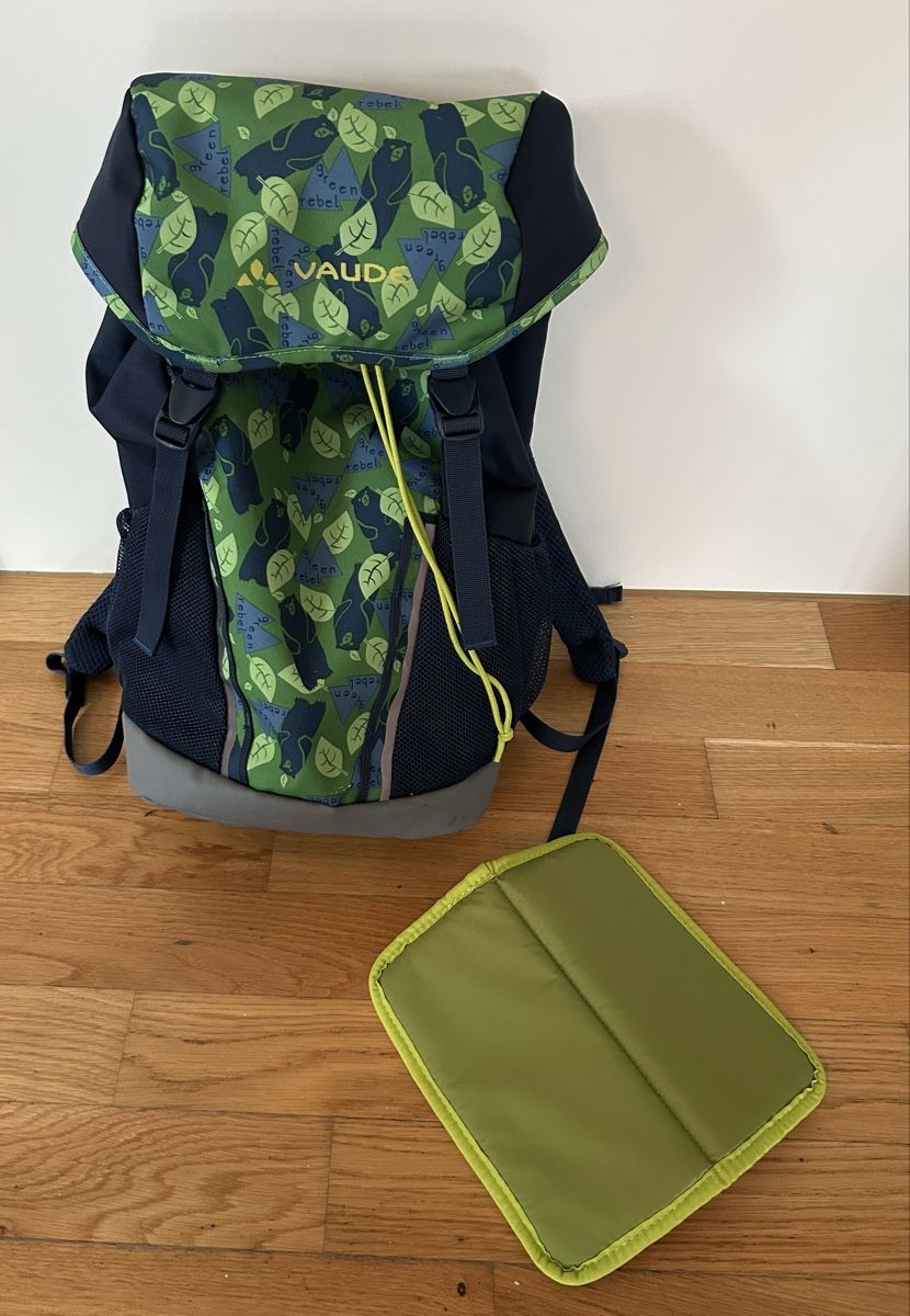 Vaude Borse & Zaini: Vaude Kinderrucksack Puck 14, Grün/Blau – Usato da Staufen venduto da Butterflower