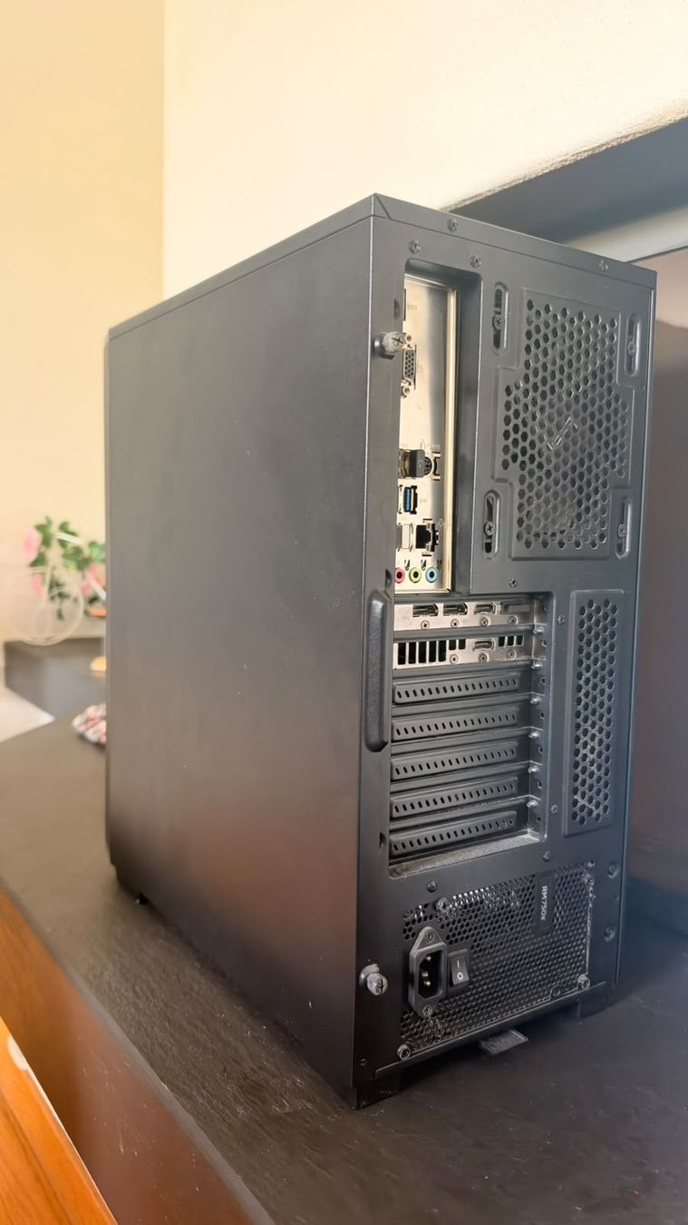 PC: Gaming PC Joul Performance  – Usato da Nürensdorf venduto da Aiad 3