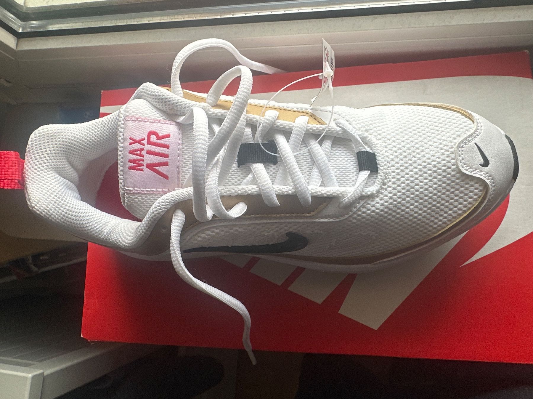 Nike Scarpe da donna: WMNS NIKE AIR MAX AP Gr. 40 - NEU – Nuovo e nell'imballaggio originale da Basel venduto da Lalulu01 1