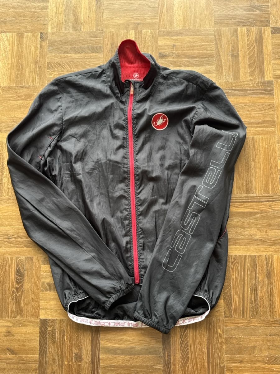 Castelli Jacken: Castelli Velo Jacket. – Neu (gemäss Beschreibung) aus Spiez von White_73 2
