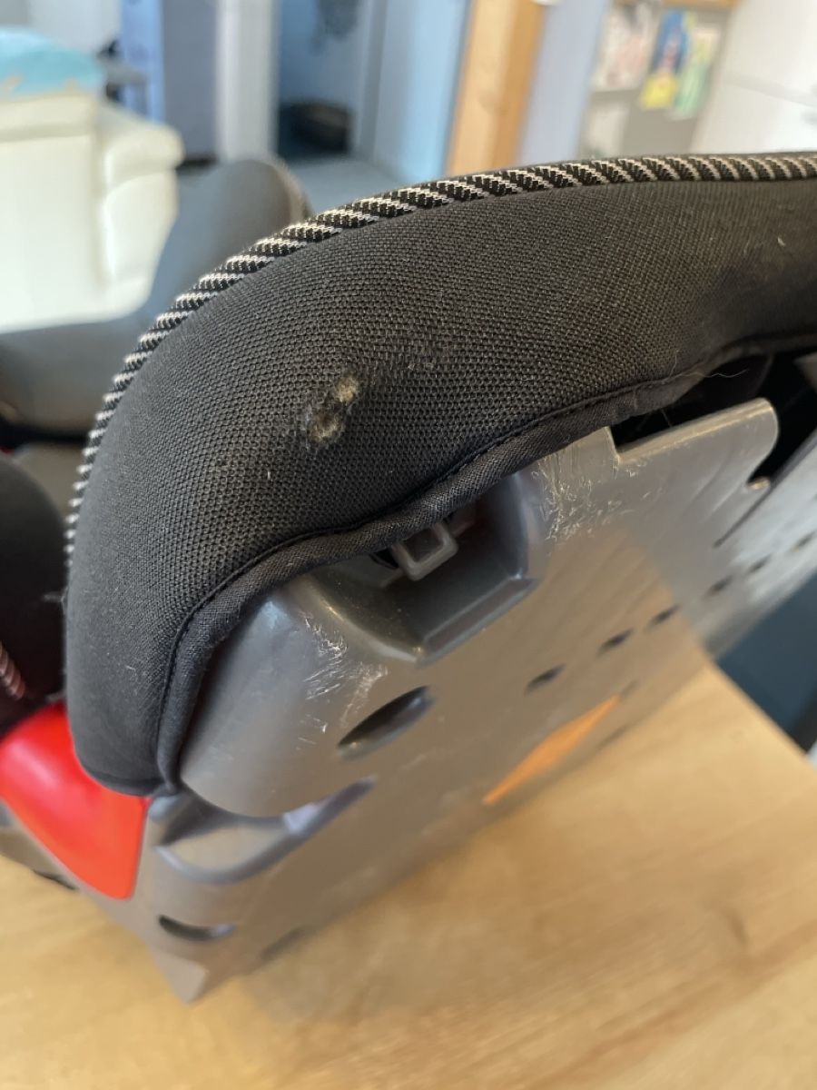 BMW Seggiolini per auto: BMW JUNIORSEAT – Usato da Portalban venduto da GasserSimone 5