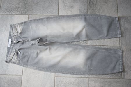 Damen Bershka Balloon Baggy Jeans gr. 34