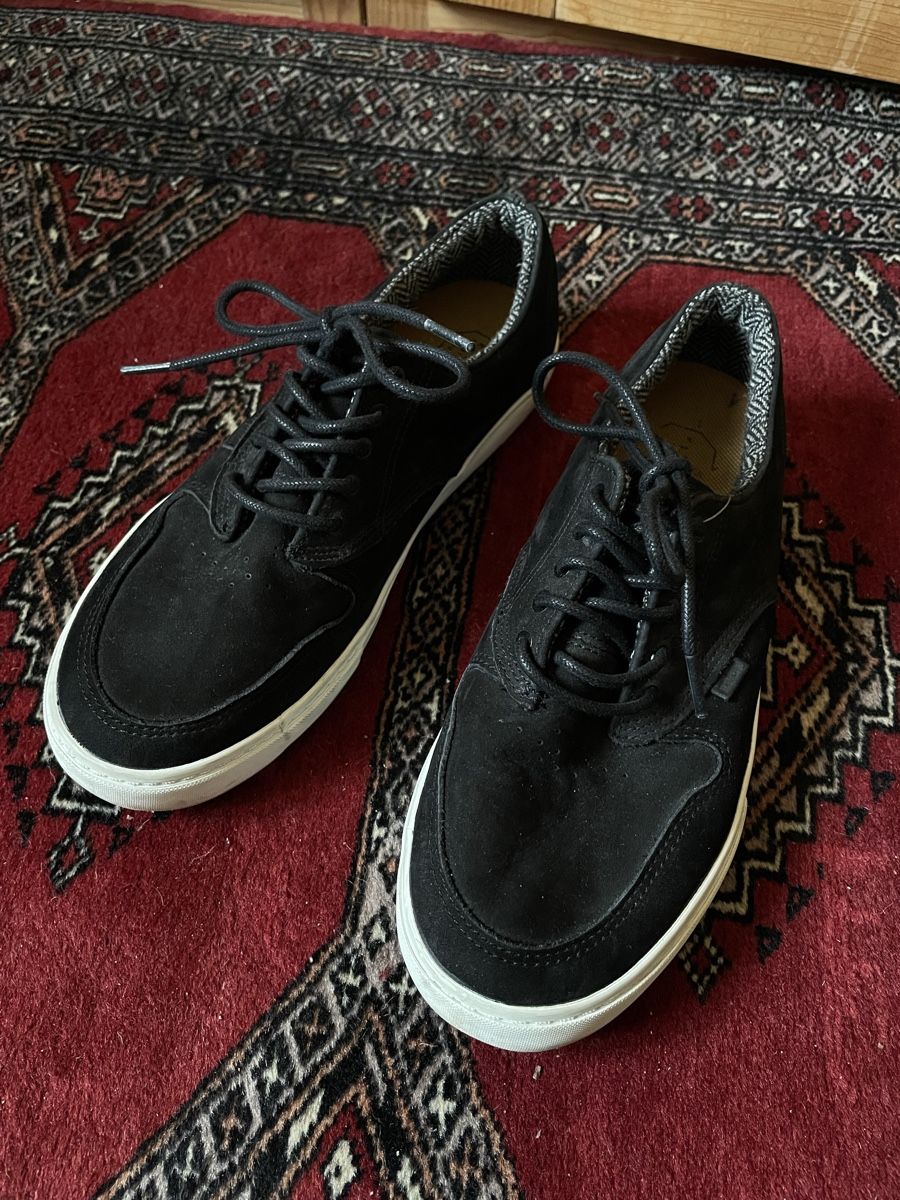 Element Scarpe da uomo: Schwarze Element Schuhe, Grösse 40.5 – Usato da Zürich venduto da katidust