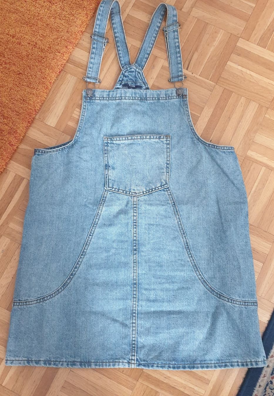 Kleider & Röcke: KIABI schönes Jeans-Latzkleid – Gebraucht aus Frenkendorf von Moon111