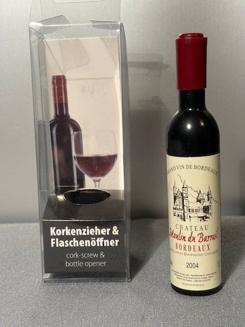 Apribottiglie & Tappi per chiusura: Weinflasche "Attrappe" mit Korkenzieher, Chateau Moulin du – Nuovo e nell'imballaggio originale da Kriegstetten venduto da Dorothy66 2