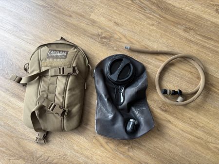 Camelbak Trinkrucksack, neuwertig, 3 Liter Fassungsvermögen