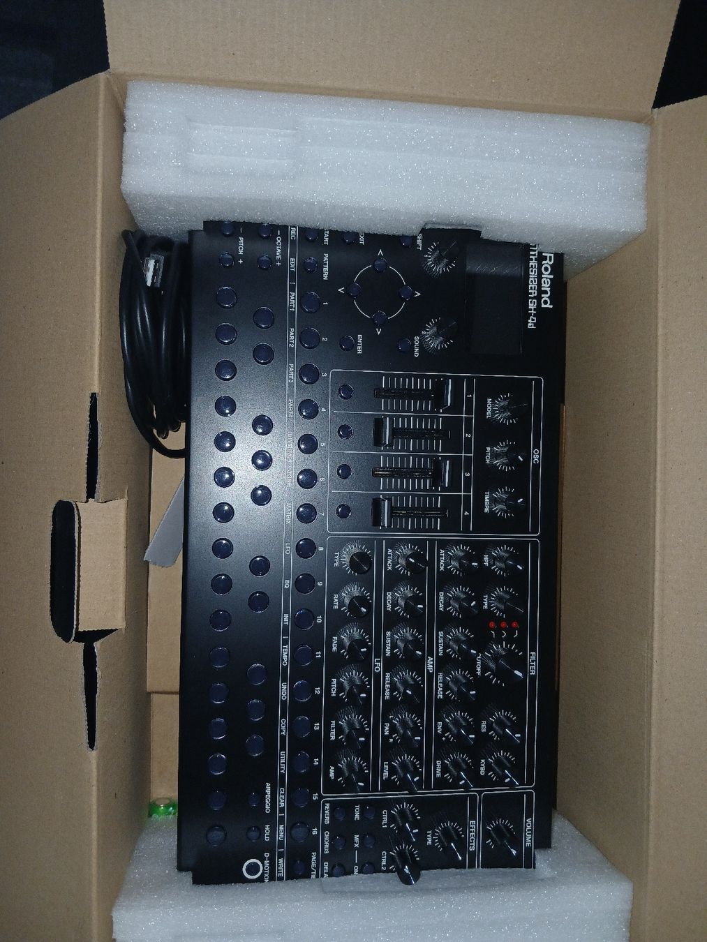 Roland Strumenti musicali: Roland SH-4D synthesizer – Nuovo (secondo la descrizione) da Vissoie venduto da luc_6yls 2