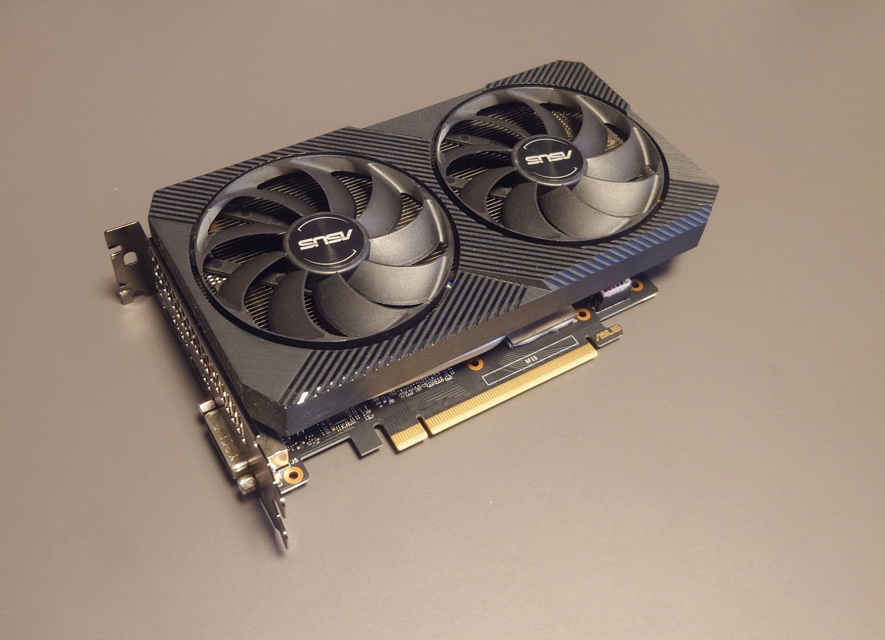 Asus Grafikkarten: ASUS Dual GeForce RTX 2070 8GB – Gebraucht aus Golaten von chrigu_trummer 2