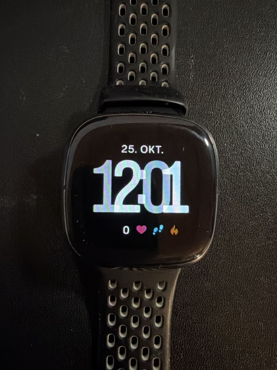 Fitbit Smartwatch: Fitbit Sense – Gebraucht aus Faulensee von ami_kmm8 1
