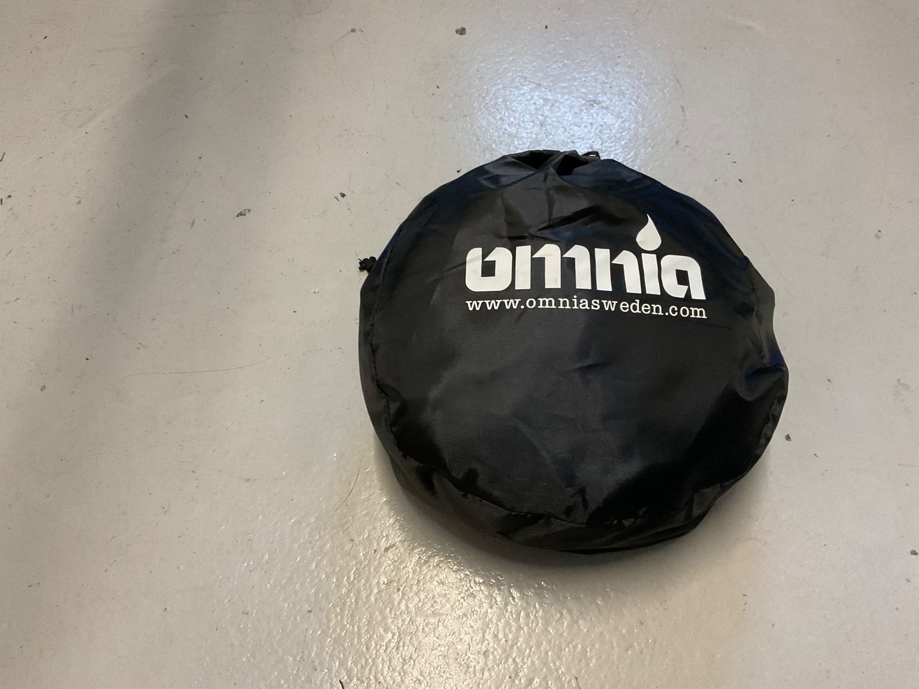 Omnia Teglie da forno: Omnia Campingbackofen – Usato da Brunnen venduto da Condia