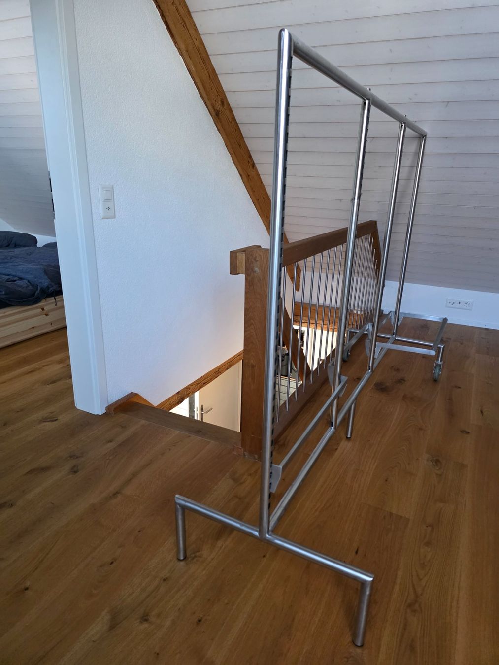 Autres décorations & accessoires: KleiderStänder H&M – D'occasion à Neuhaus SG par LENZ30 1