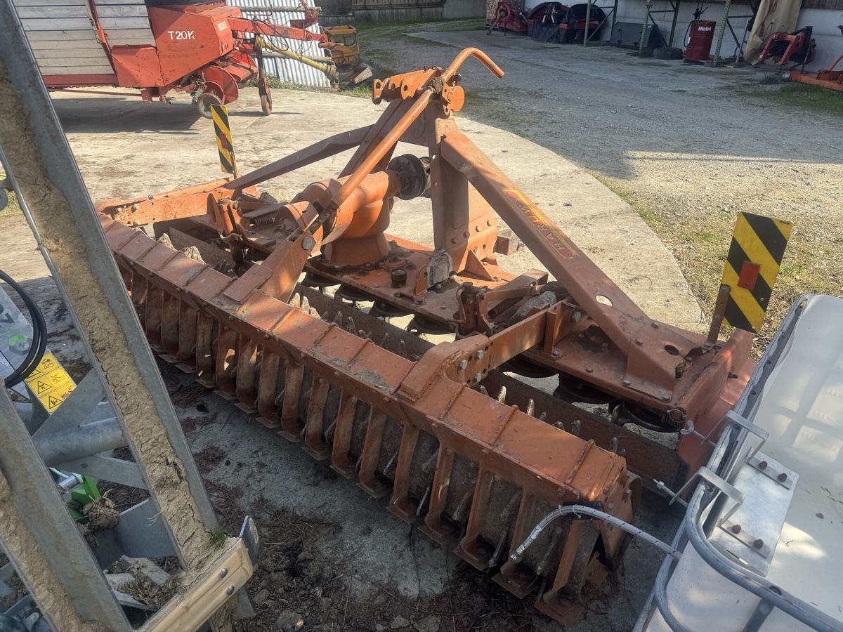 Haruwy Tutte le macchine: Kreiselegge Haruwy 3m – Usato da Winden venduto da farmalld439 1