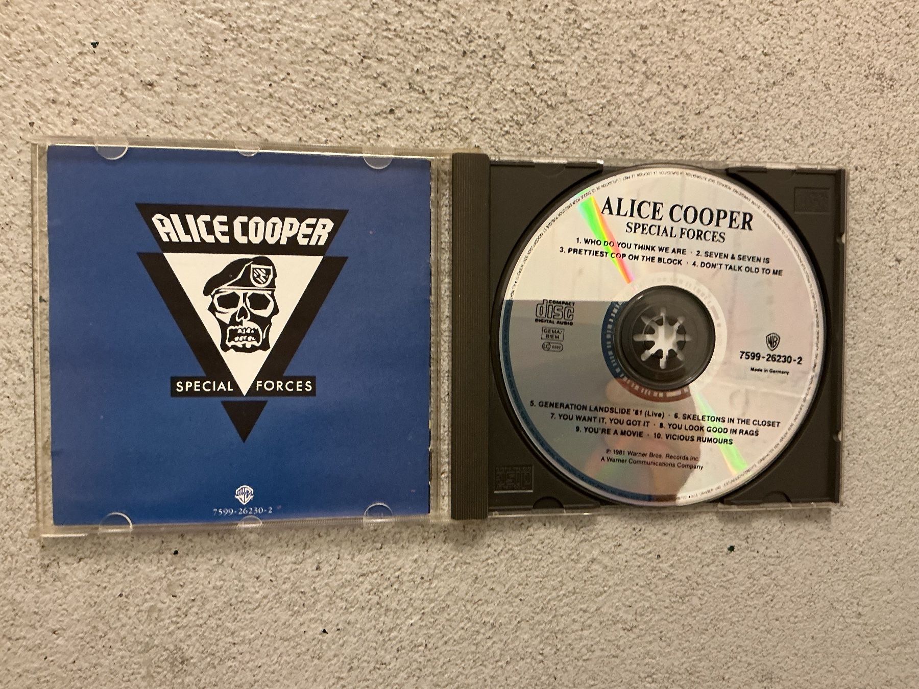 CD: Alice Cooper CD -  Special Forces – Usato da Winterthur venduto da Tumko_7_Vinyl 1
