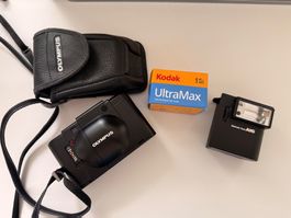 Olympus XA | Legendäre Messsucherkamera + A16 Blitz & Tasche